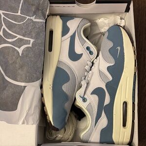 Nike x Patta Air Max 1 Blue and White Sneakers